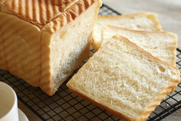 5款实用面包食谱，让你的面包机不再吃灰