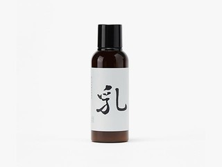 薏仁 珍珠焕亮 保湿乳 150ml