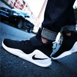Nike/耐克 Kwazi回到未来椰子鞋休闲鞋844839-002