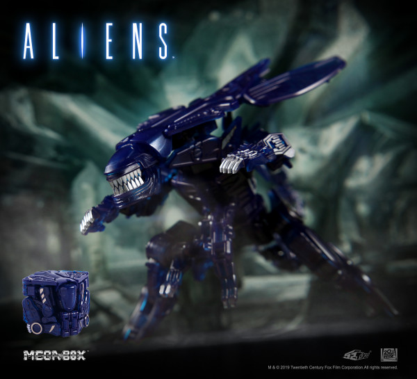 52toys是集ip开发运营,研发生产,渠道销售,市场推广