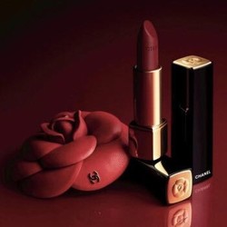 香奈儿（Chanel）口红山茶花限定女士唇膏哑光丝绒系列 #627号 枯木棕红色 20年春季限量