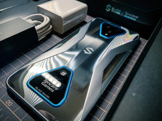 商品black shark 黑鲨 游戏手机3 pro 5g版 智能手机 12gb 512gb 全