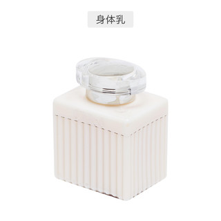 Chloé 珂洛伊 2018圣诞芬芳 香水礼盒（香水50ml+身体乳100ml）