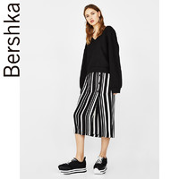 Bershka 01726405800 黑色V领头长袖针织衫