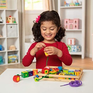 Melissa & Doug 木质珠串套装