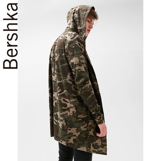 Bershka 06738387548 男士连帽迷彩外套