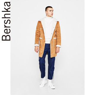 Bershka 巴适卡  06560111730 男士仿鹿皮羊羔毛中长款外套