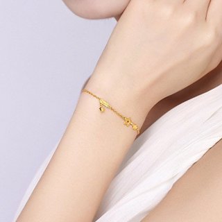 商品chow tai seng 周大生 黄金星星手链 3.39克