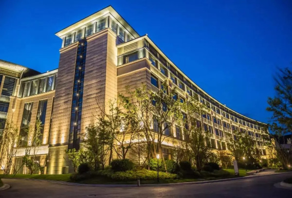 雨润涵月楼4店2晚通兑可拆分南京黄山九华山白山