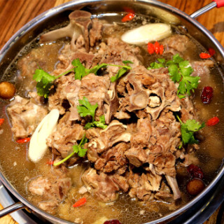 商品蒙都 内蒙古羊蝎子火锅羊脊骨礼盒1200g 羊脊椎骨头熟食