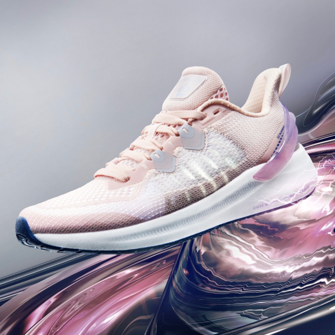 361皓目582022288女款q弹科技跑鞋