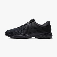 Nike Revolution 4 男子运动鞋