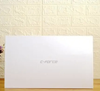 C-force CF016XT 15.6英寸显示器 便携式 1920*1080 144Hz IPS HDR 99%sRGB 黑色
