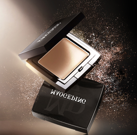 当前位置:>首页>个护化妆>彩妆产品>彩妆组合>mgpin/毛戈平彩妆组合>