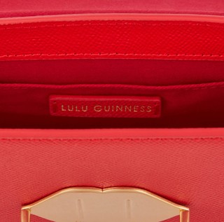 LULU GUINNESS Lip Push Lock Polly 女士小牛皮链条包 猩红色