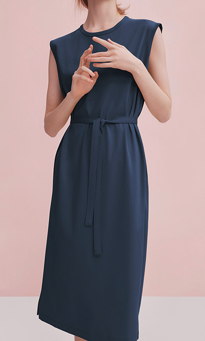 uniqlo 优衣库 426029 女装圆领连衣裙