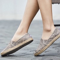 SKECHERS 斯凯奇 66666184 女士豆豆鞋