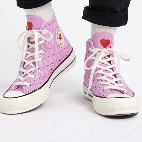 converse 匡威 love fearlessly 167345c 女子高帮休闲鞋