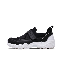 SKECHERS 斯凯奇 Skechers D'lites 2.0 魔术贴 运动板鞋 88888016-BLK 黑色 35