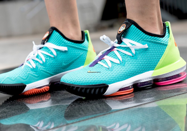 nike耐克lebron16篮球鞋绿黄白ci266930141码