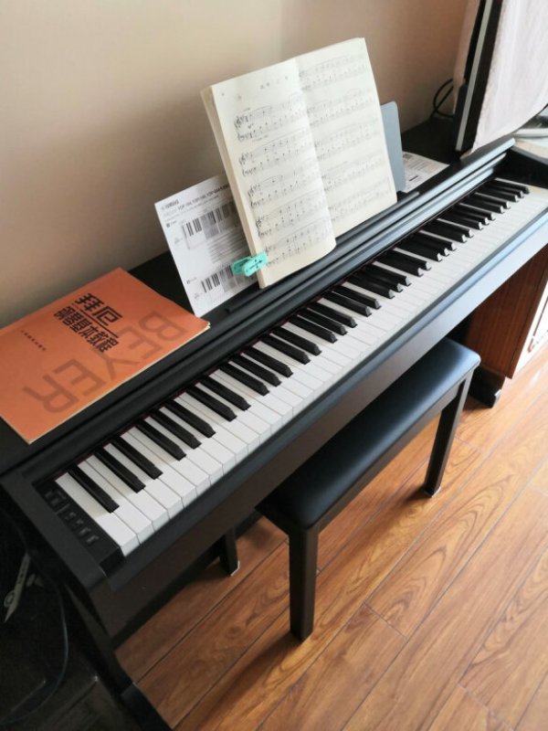 yamaha雅马哈电钢琴ydp144