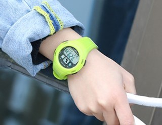 Disney 迪士尼 O4302GN 儿童电子手表