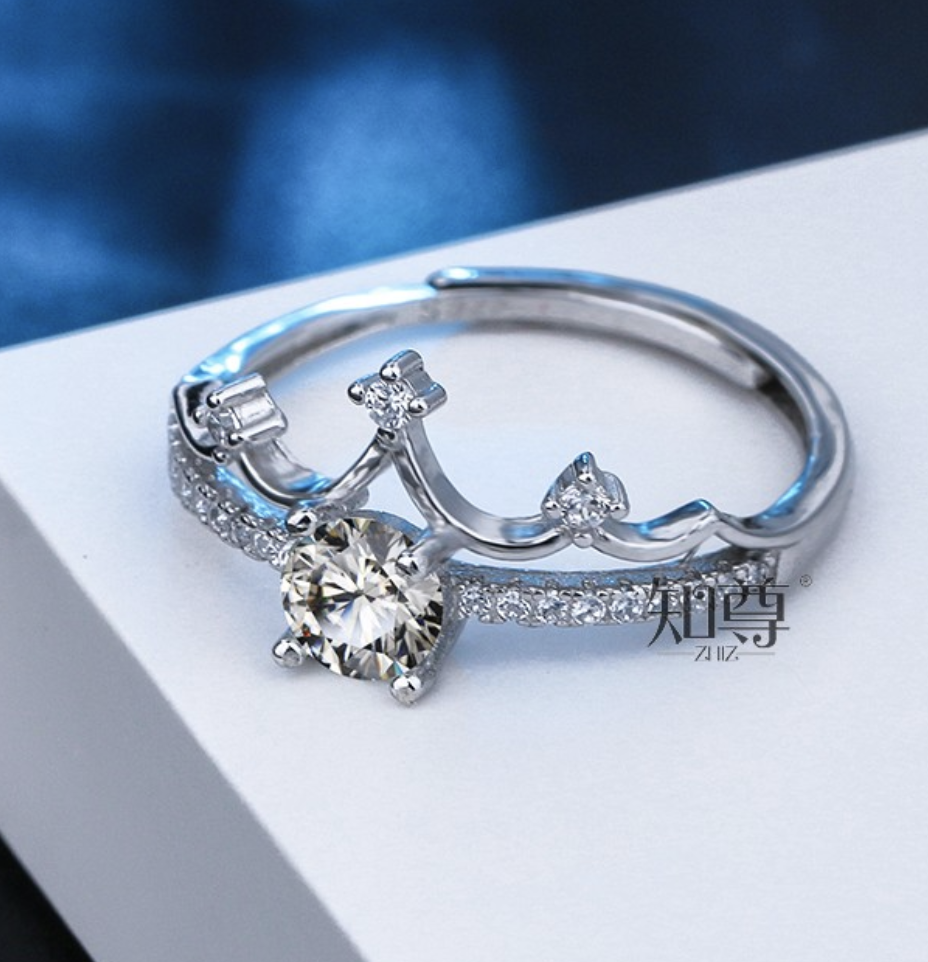 05克拉莫桑钻皇冠戒指