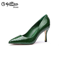 金利来（goldlion）女士蛇皮尖头时尚韩版性感浅口细高跟单鞋8187004700-绿色-34码