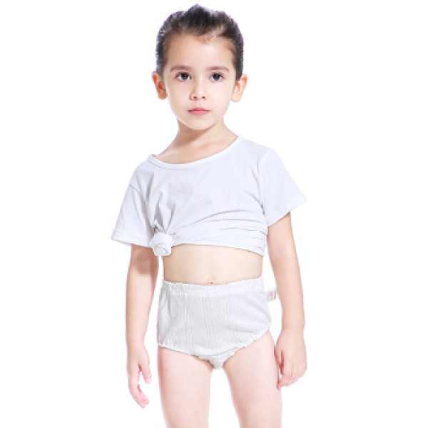 馨颂四件装女童三角内裤中大童纯棉面包裤套装 三角裤四件装 130/65