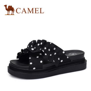 骆驼(CAMEL) 女士 娇俏淑女波点布面厚底平底拖鞋 A92561624 黑色 38