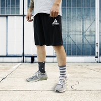 Adidas 阿迪达斯 adiKTW1S-BW 男士运动短裤