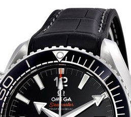 OMEGA 欧米茄 Seamaster 海马系列 Planet Ocean 215.33.44.21.01.001 男士机械腕表