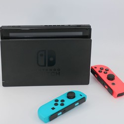 任天堂 Nintendo Switch 国行续航增强版 NS家用游戏机掌上游戏机