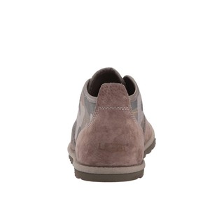 UGG Maksicamo Chukka 男款翻毛皮休闲鞋 迷彩 12 D