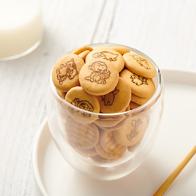 动物卡通酸奶味70g添加新西兰奶粉代餐营养早餐儿童卡通饼干零食18件