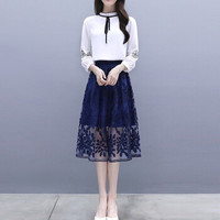 薇图 vitto 女装  2019年夏季俏皮名媛圆领长袖T恤+蕾丝优雅半身裙套装 xbVT527 图片色 S