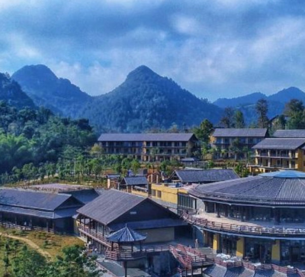 巴马君澜赐福度假酒店凤凰岭山景房1晚含早餐