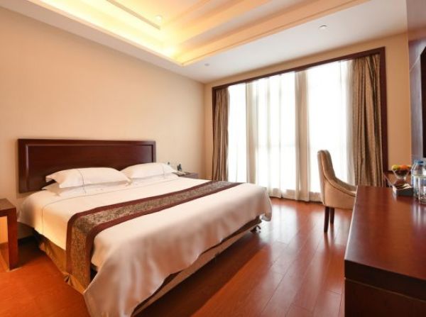 周末不加价江门美丽豪原逸豪酒店丽豪城景房2间晚含早餐下午茶