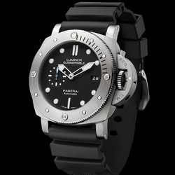 百亿补贴:PANERAI 沛纳海 SUBMERSIBLE 潜行系列 PAM01305 男士机械表