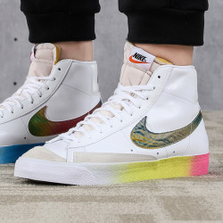 nike耐克板鞋男鞋高帮小白鞋2020新款开拓者彩虹渐变运动鞋cz8653