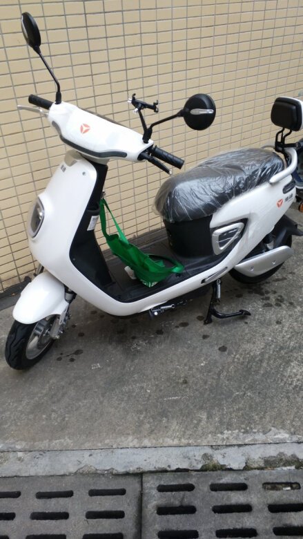 
车车还不错，就是比同类型的小了一点点，