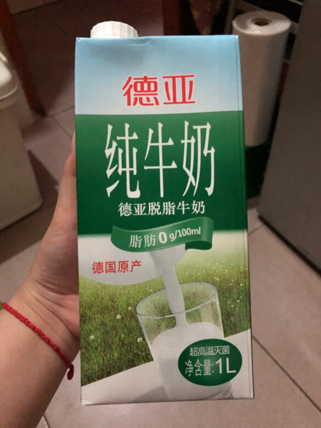 味道是浓郁的奶味，家庭装很划算