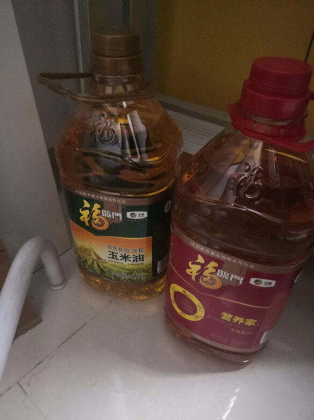 产品包装：包装很好，没有漏油等现象发送！