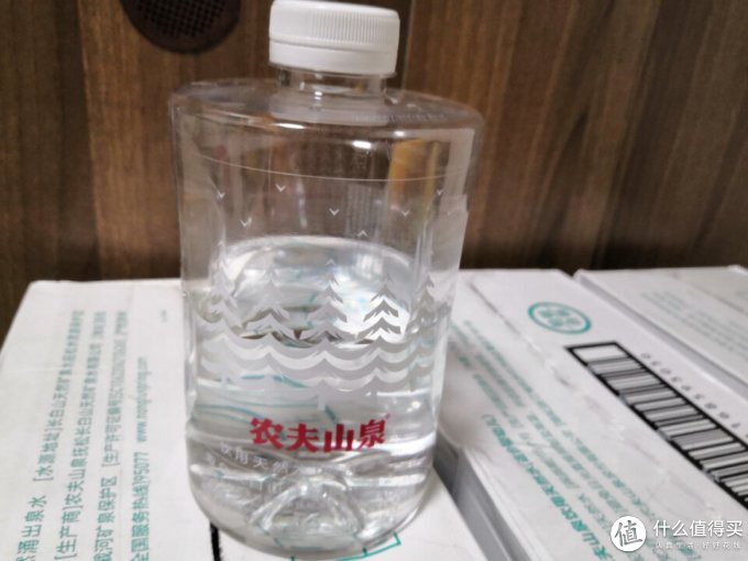 农夫山泉 饮用天然水(适合婴幼儿) 1l*12瓶 整箱