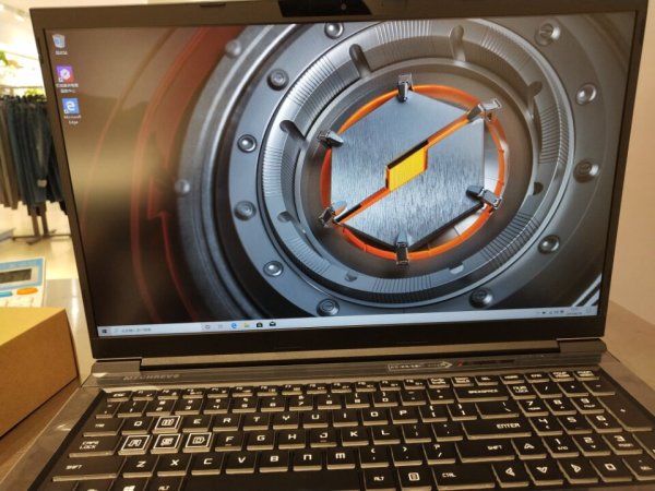 【省500元】机械革命游戏本_mechrevo 机械革命 深海泰坦 x8 pro 17.