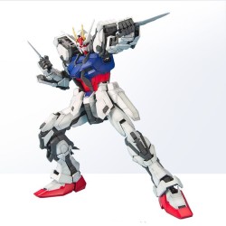 Bandai 万代 PG 1/60 GAT-X105 Strike 突击/白强袭 高达模型