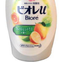 Bioré 碧柔 Biore 碧柔 水润保湿清洁嫩白 U弱酸性沐浴露 柑橘香型 480ml