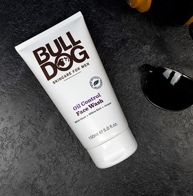 BULL DOG 男士控油洁面乳 150ml