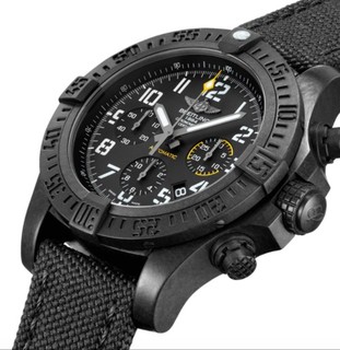 BREITLING 百年灵 复仇者系列 XB0180E41B1W1 男士机械手表 45mm 黑盘 圆形