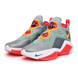 NIKE 耐克 LEBRON SOLDIER XIV EP CK6047 男子篮球鞋